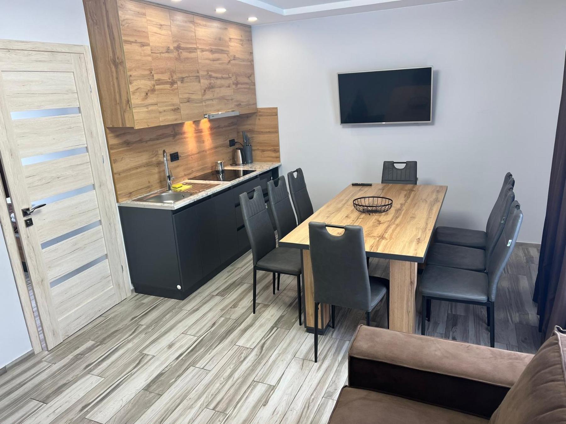 Zatyshnyi Dvir Apartment *