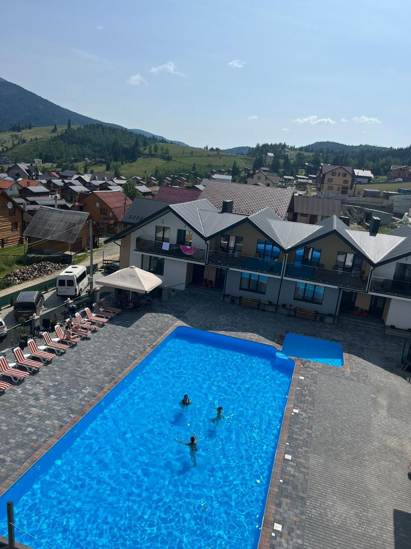 Zatyshnyi Dvir