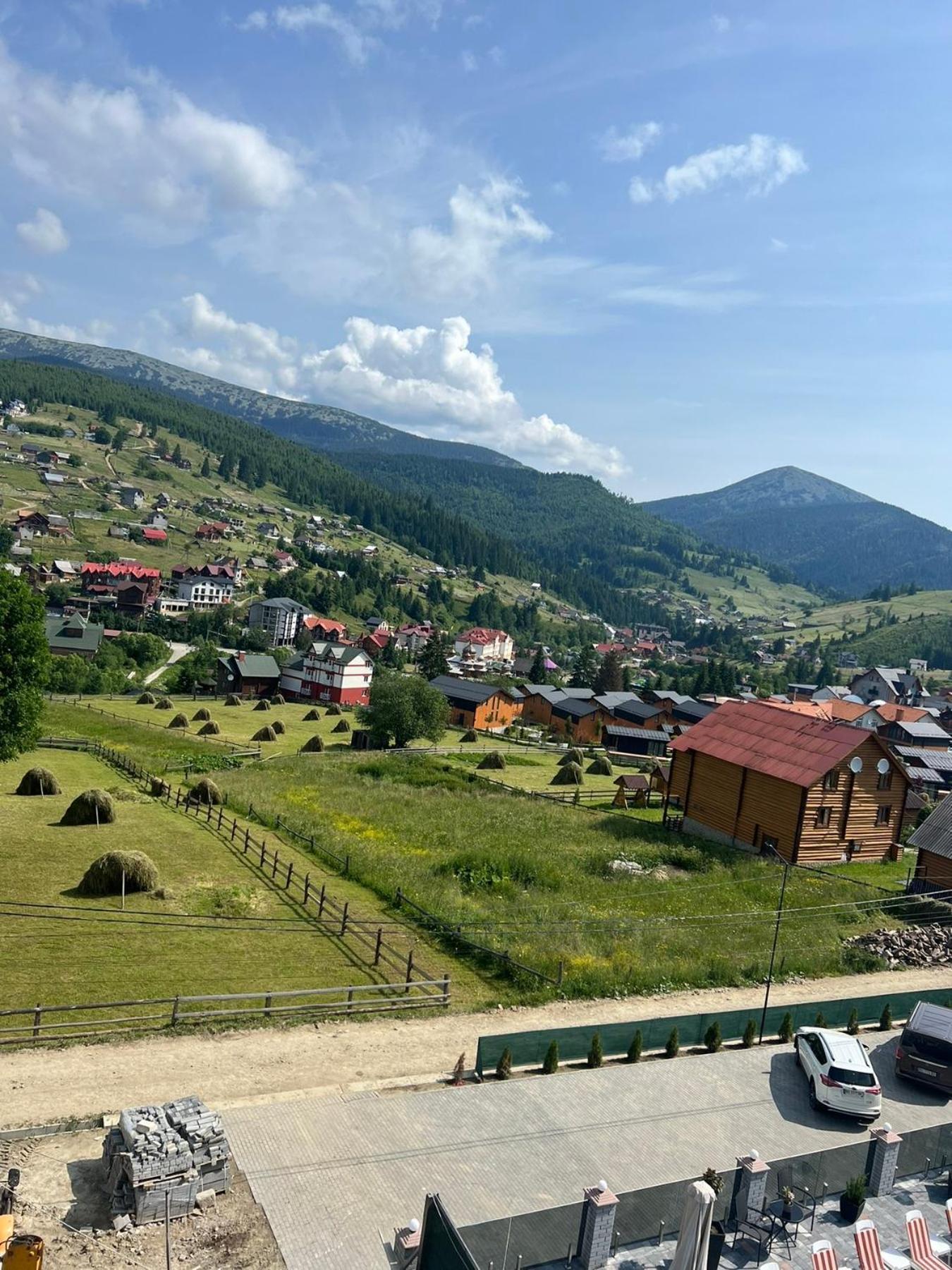 Zatyshnyi Dvir * Bukovel