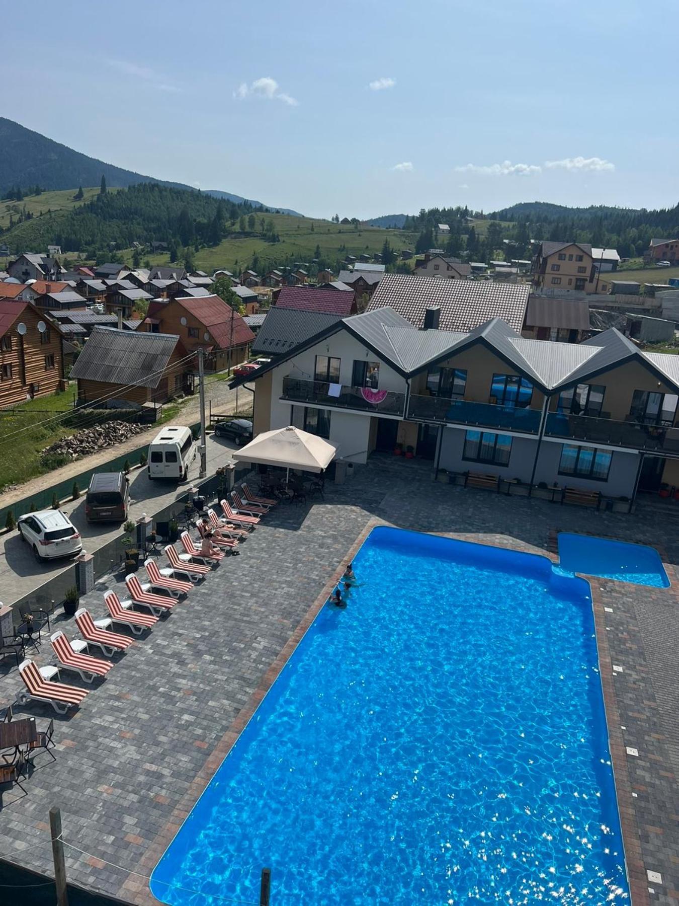 Zatyshnyi Dvir Apartment